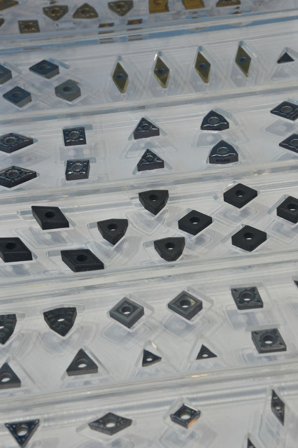 低合金钢和合金钢怎样区别,低合金钢和合金钢