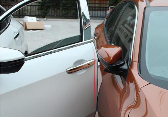 怎么去除车漆表面的雨水水渍,车漆表面顽固水渍印如何去除