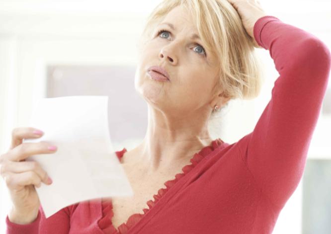 绝经后见红病变是什么意思,女性绝经后容易引发哪些疾病