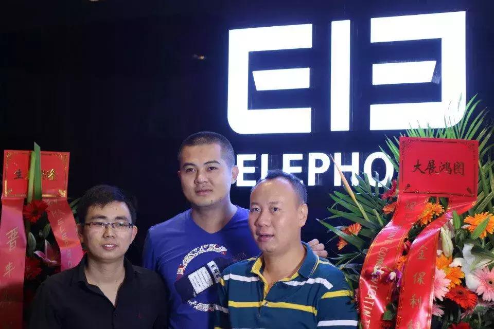 手机行业中最强山寨，华为小米都没放过