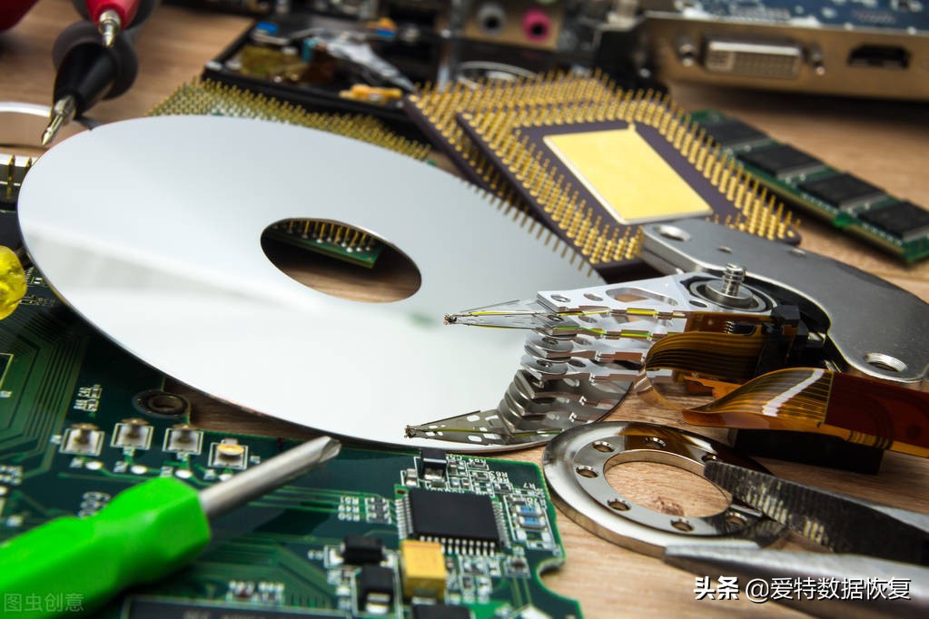 造成硬盘逻辑坏道的原因,硬盘敲盘故障处理方法