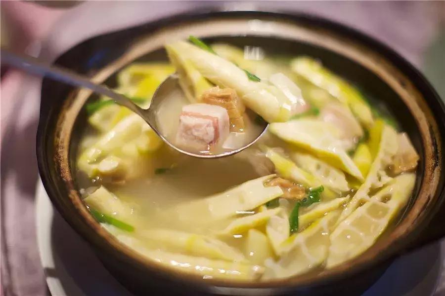 娴欐睙涔嬪績鏃呮父鏅偣,閫傚悎鍐ぉ鍘荤殑姹熷崡娓╂硥灏忛晣