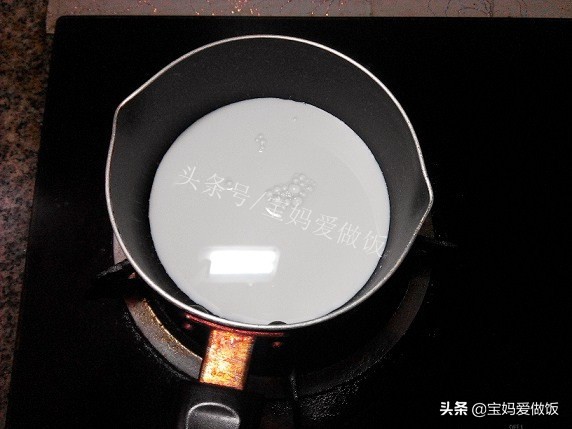 香蕉西多士做法视频,自制早餐西多士