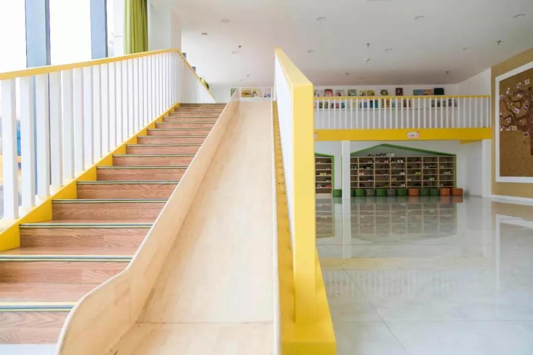 不好好上课，带着孩子到处跑，汇爱德幼稚园为何被央视导演相中？