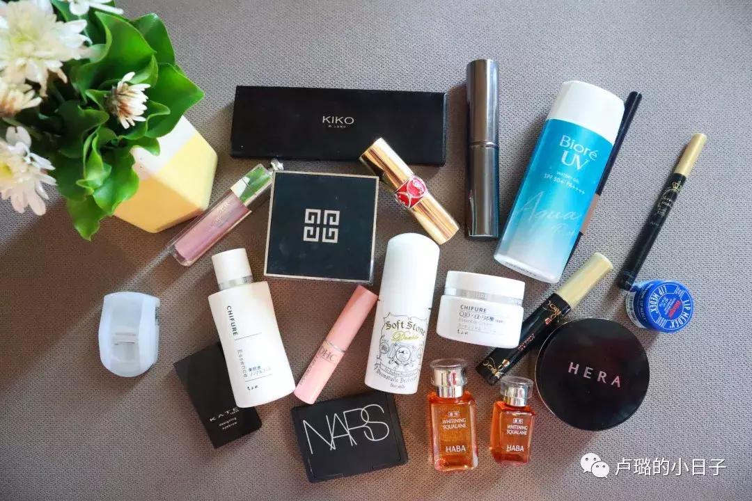 出门便携式化妆包软包中号,旅行化妆包大公开