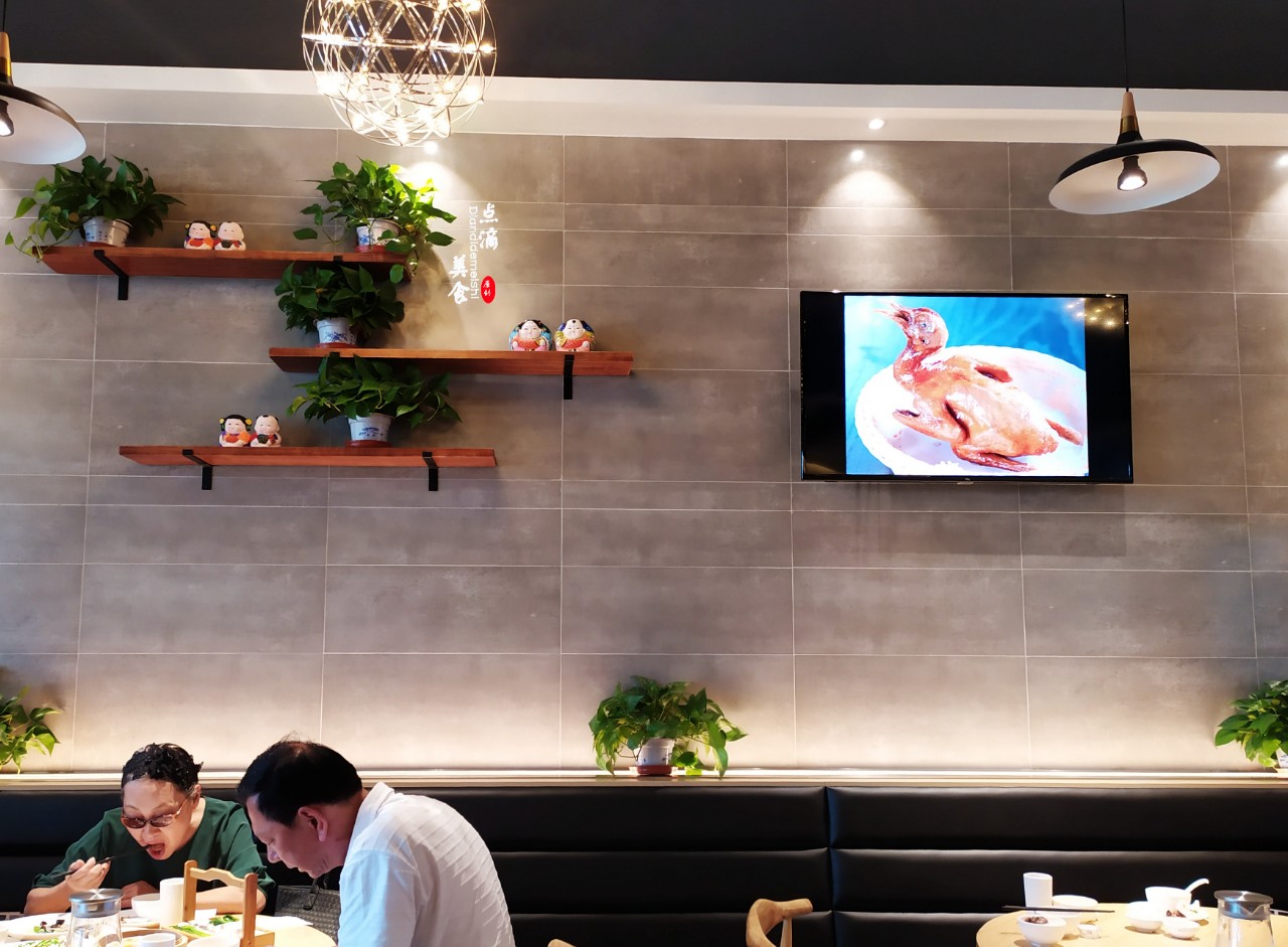 无锡崇安区的这个商场很冷清，唯独这家店生意很火，跟我来探一探