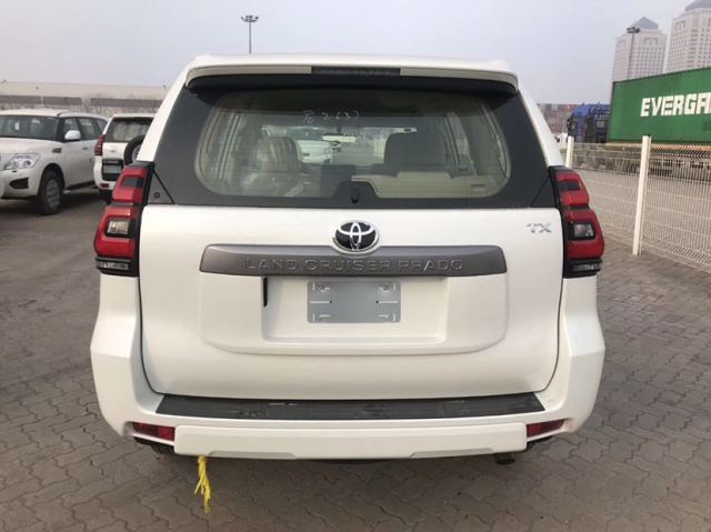 40万买汉兰达还是二手霸道,40万左右买途乐车