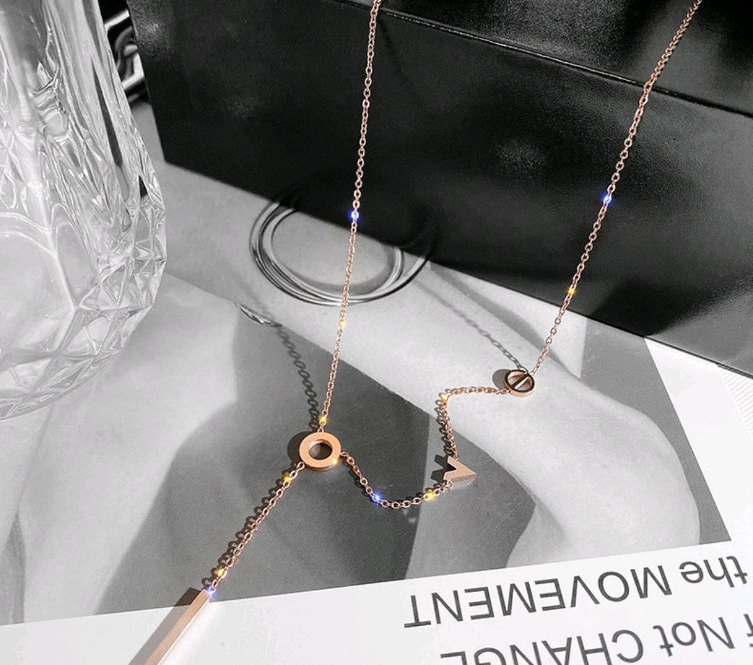 玫瑰金的首饰变色怎么办,玫瑰金银饰会掉色吗