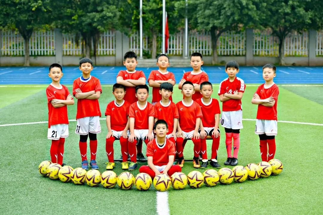 具有特色的校园体育课程,高端的小学学校有哪些体育课程