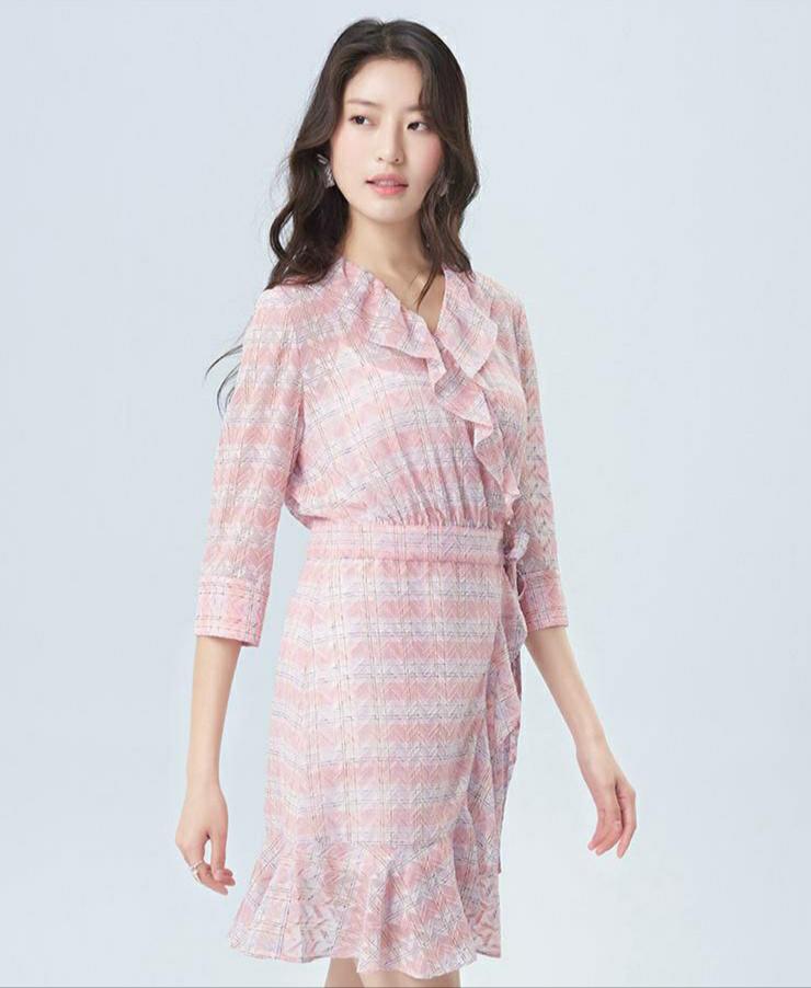 雪纺裙连衣裙减龄,百褶纱裙雪纺裙搭配图