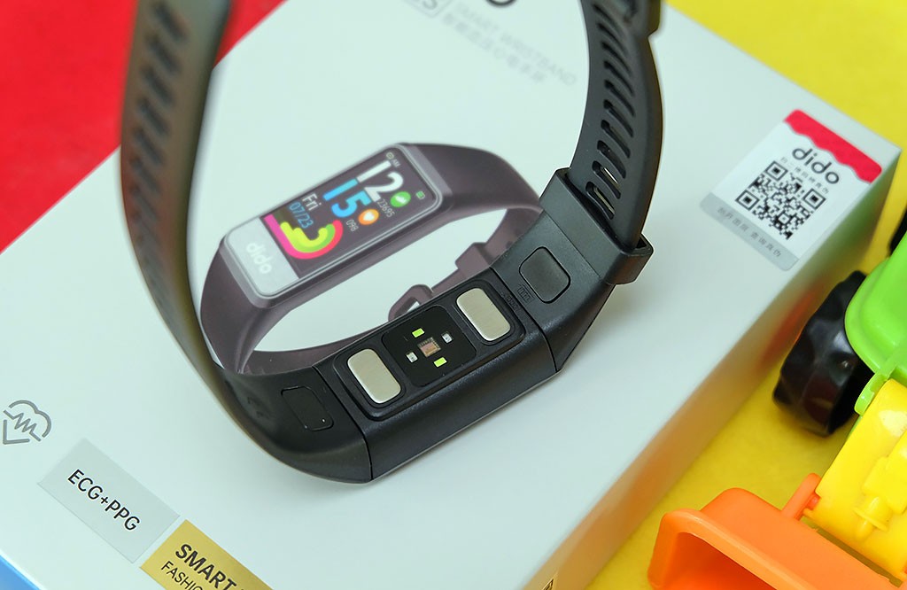didoy1s手环评测,dido智能手表y12s使用方法