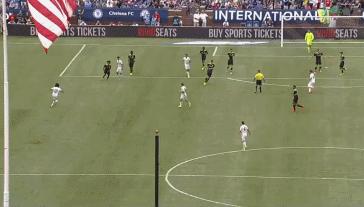 充满激情的足球场,足球场激情对抗