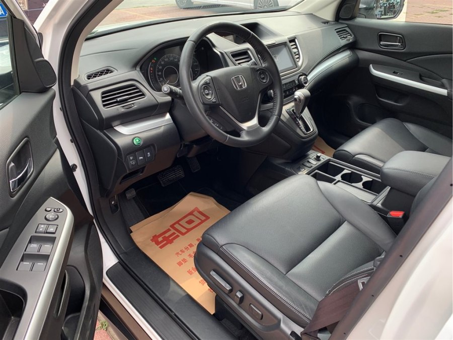 2016款本田crv2.0都市版,本田cr-v两驱都市版安全配置