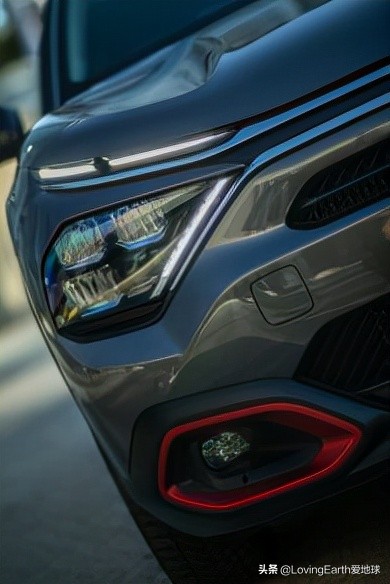 雪铁龙云逸c4试驾视频,法国车的特点