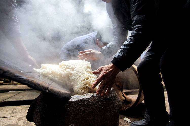 传统打糍粑,传统的打糍粑