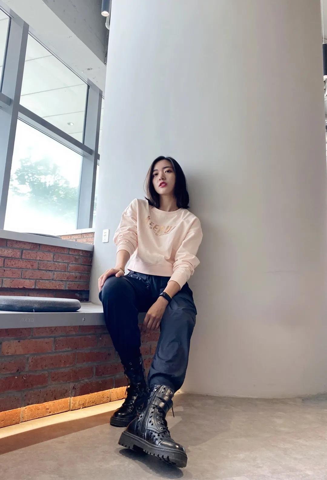 运动装怎样穿才好看呢,运动装怎么穿更时髦