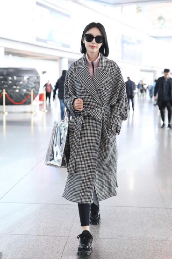 冬季穿大衣太好看了时髦又高级,大衣冬季穿搭保暖型