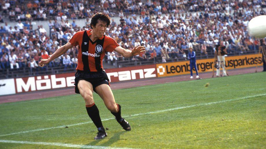 孙兴慜证明了亚洲也有很棒的球员,孙兴慜是不是亚洲历史第一人