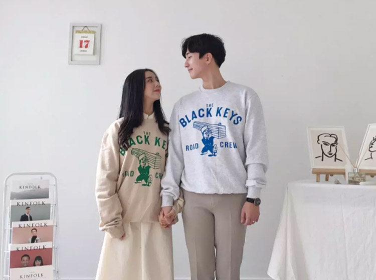 情侣怎么穿情侣装才好看,想穿情侣装又不知道怎么搭配