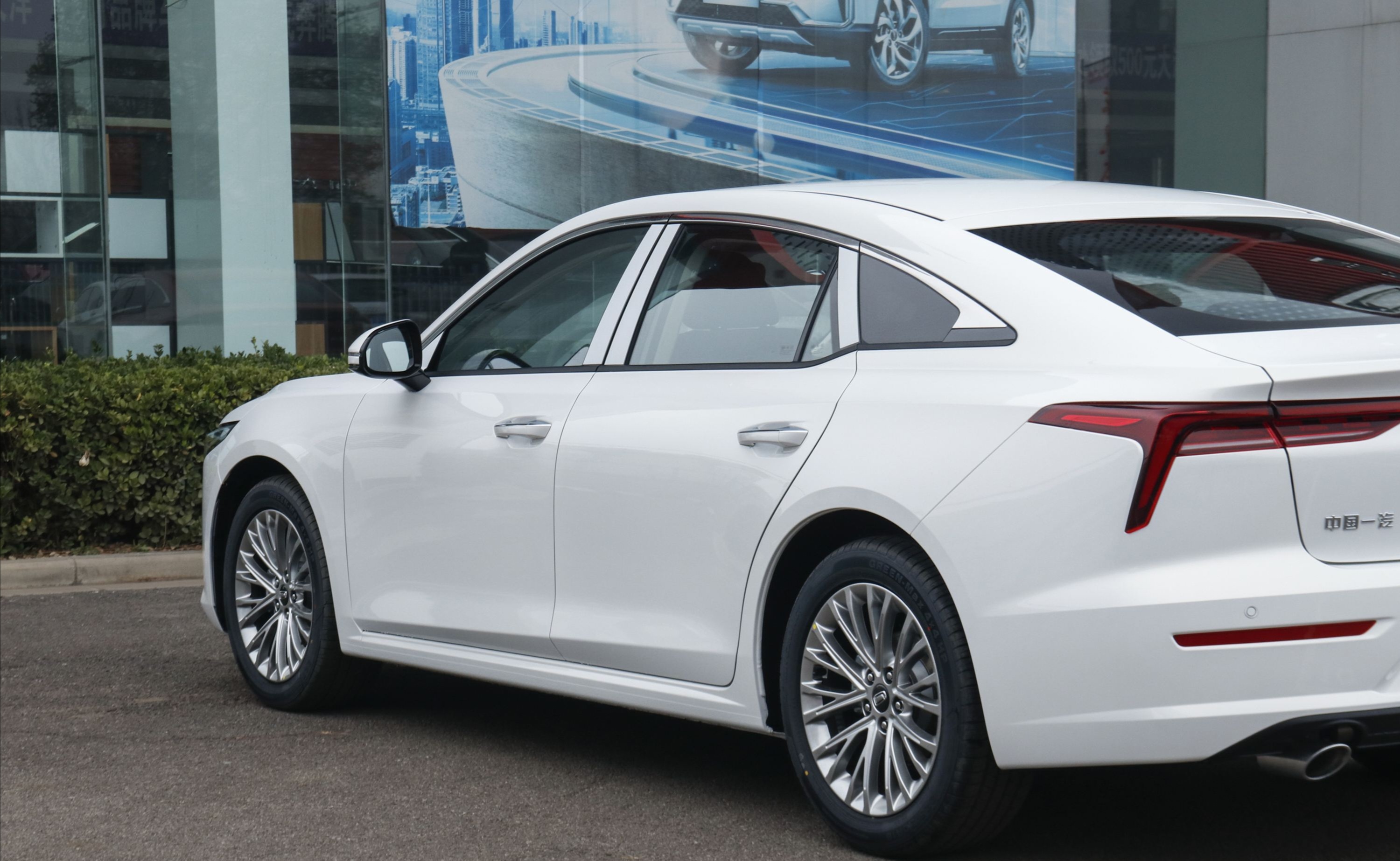 奔腾b70最新款的车主感受,春季车展第四代奔腾b70