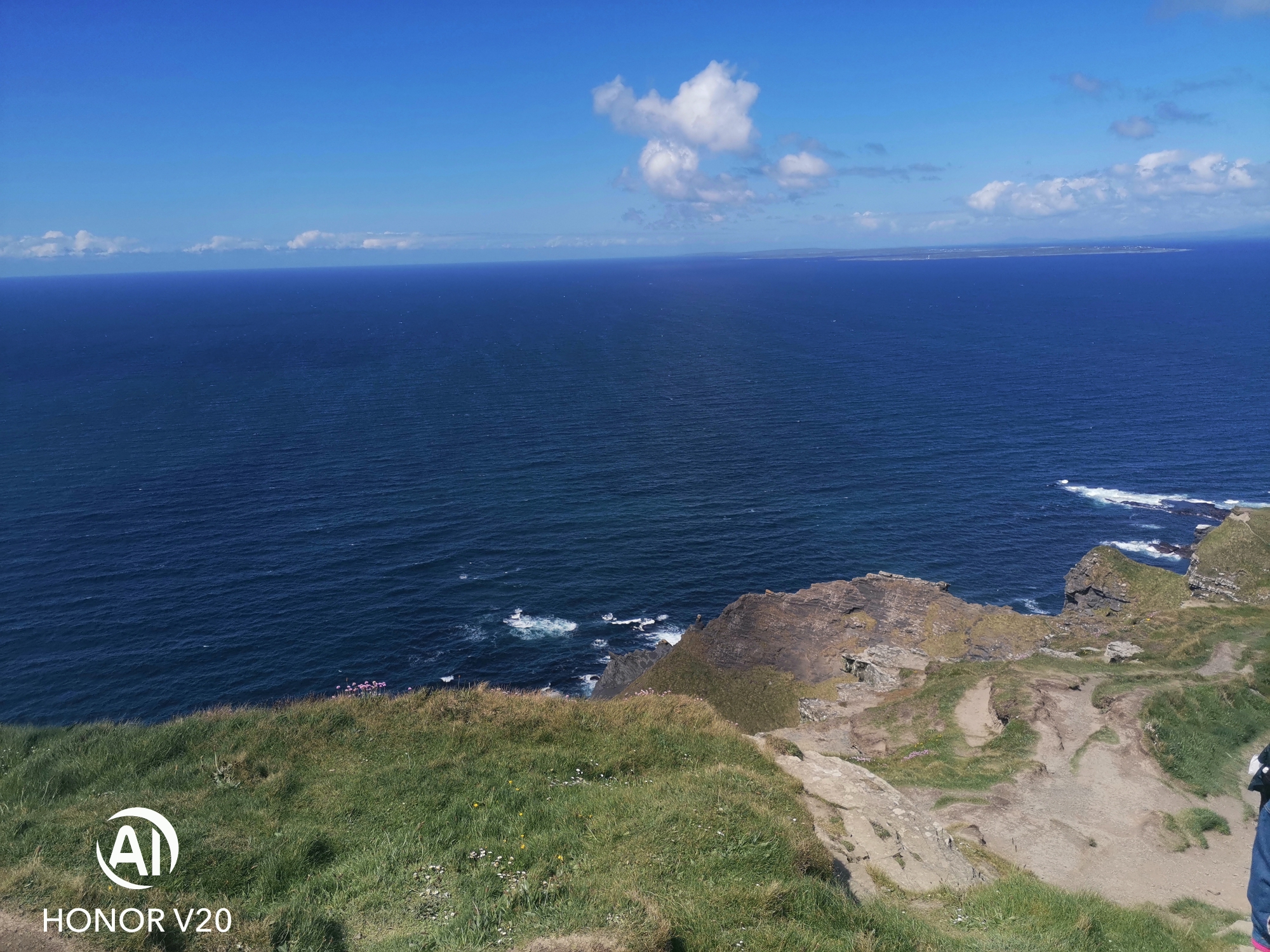 强劲配置性价比之选荣耀v20,荣耀v20在2022年还值得入手吗