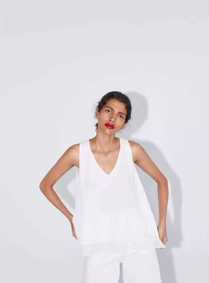 zara值得入手的连衣裙,zara新出的牛仔开叉连衣裙