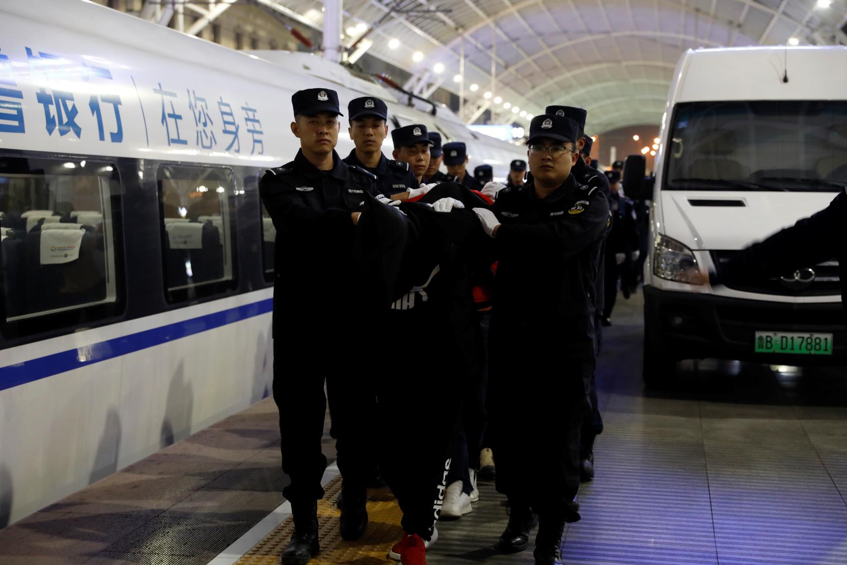 90后诈骗团伙,90后诈骗团伙被抓