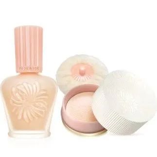 哪款定妆粉好用夏天不脱妆推荐,又遮斑又控油又持久的定妆粉