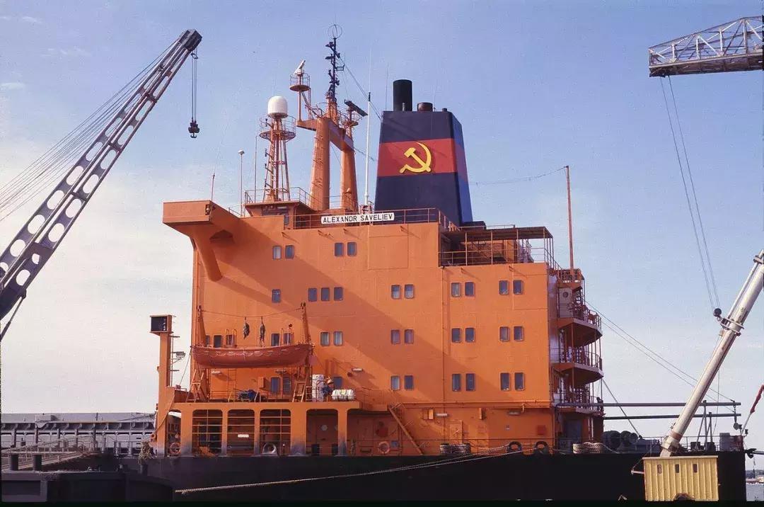 冷战时期可口可乐卖到苏联,冷战期间硬通货