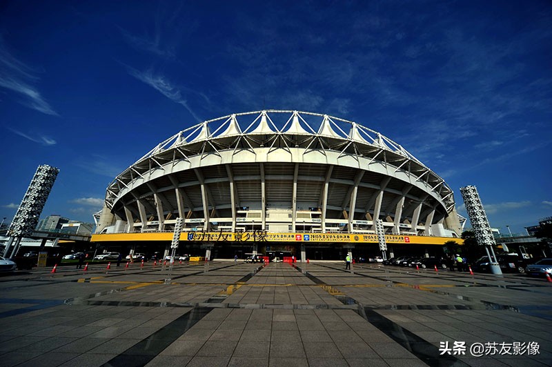 湖北武汉体育场,武汉体育中心馆