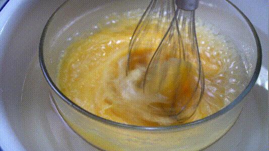 普通面粉做鸡蛋糕家常做法,蛋糕的商业版老式鸡蛋糕100种做法