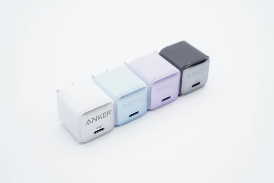 iphone13到底该不该买原装充电器,iphone13有没有充电器