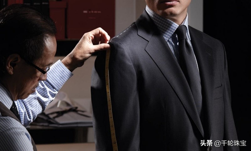 男士休闲西装品牌排行榜前十名,中国西装定制品牌排行榜前十名