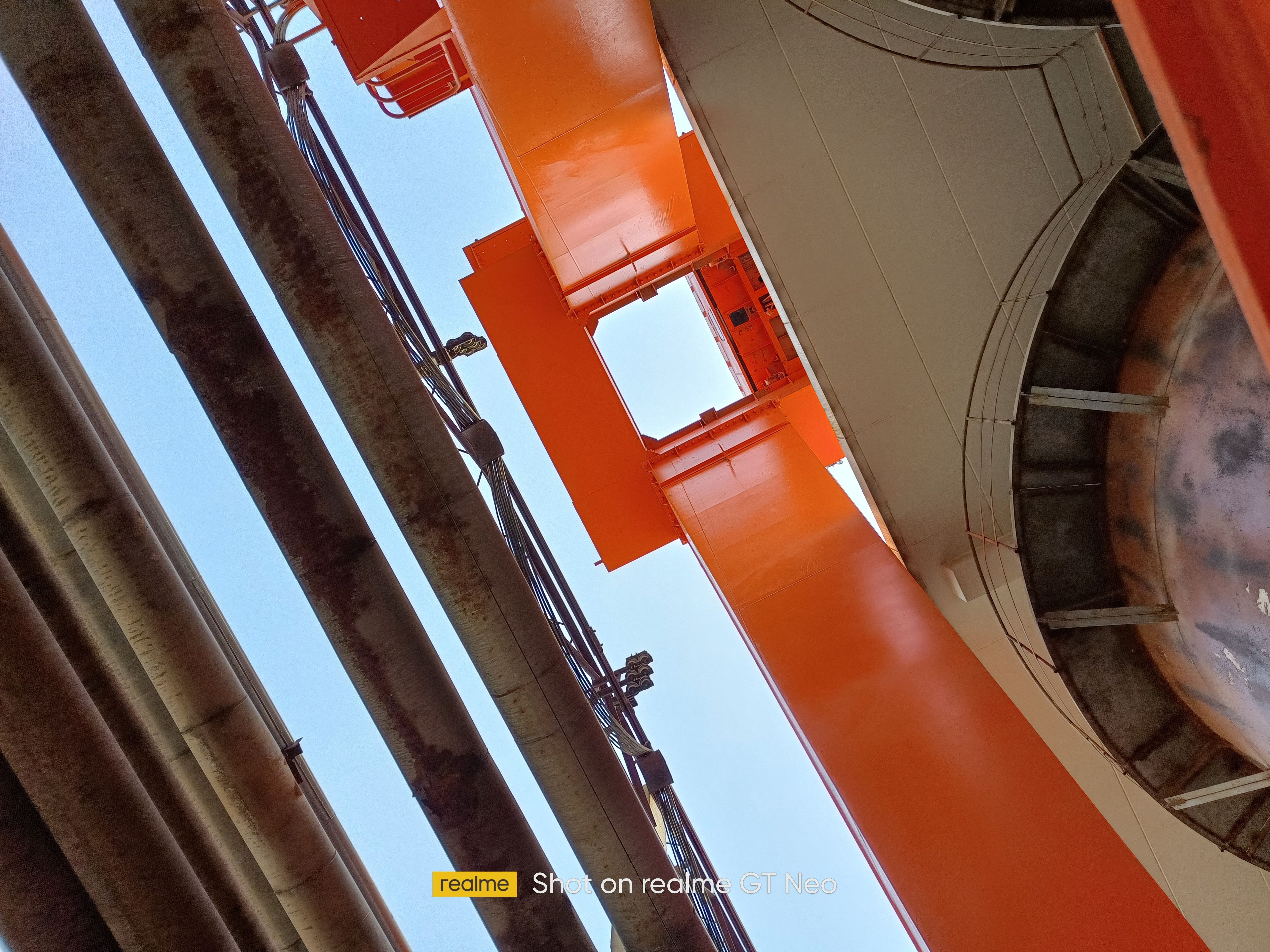 真我gtneo闪速版1499值得买吗,真我gtneo普通版目前价格