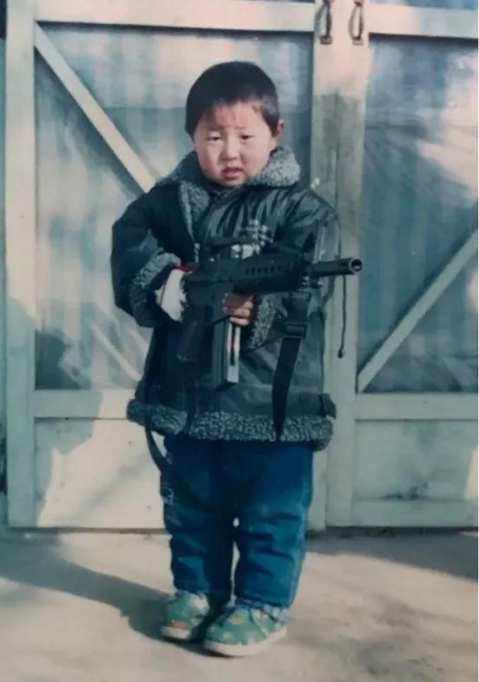 小时候想当兵的孩子,那些年梦想着当兵的孩子