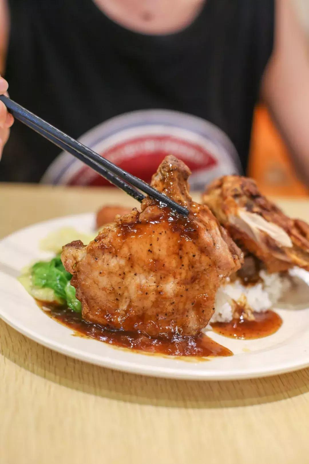 刚开店就被公认不好吃的港式餐厅,人未到齐不要动筷