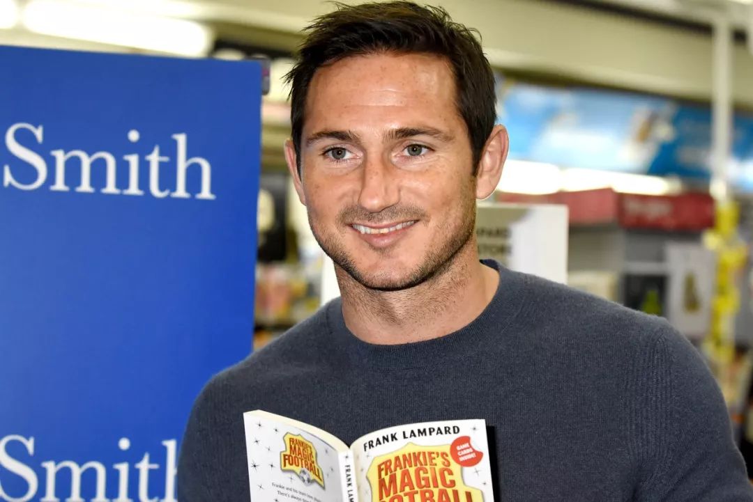 足坛现役十大主教练,目前足坛教练