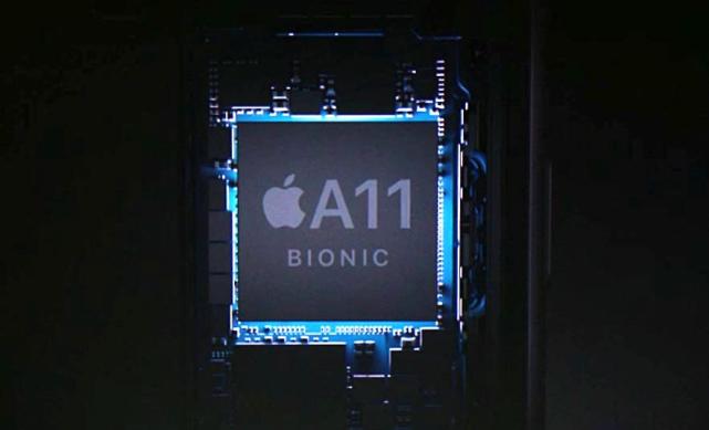 iphone8plus在2022年还值得买吗,iphone8plus对比其他的手机大小