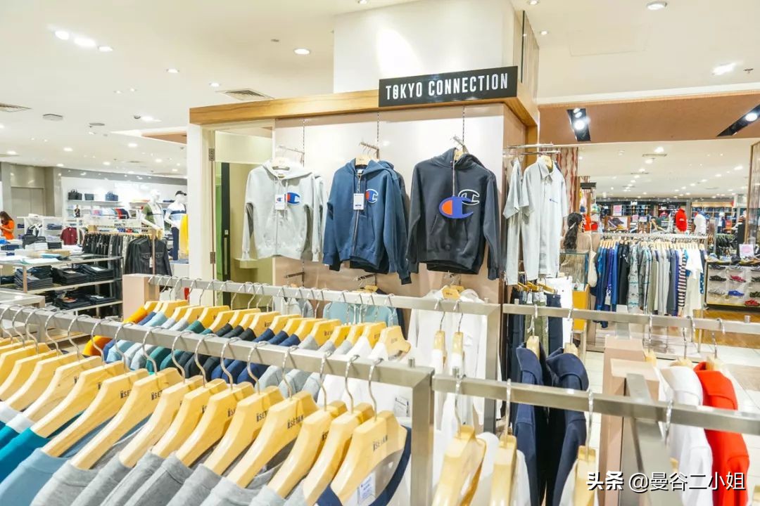 涓栫晫鍟嗗簵璐墿鎸囧崡,centralworld鍊煎緱涔扮殑涓滆タ