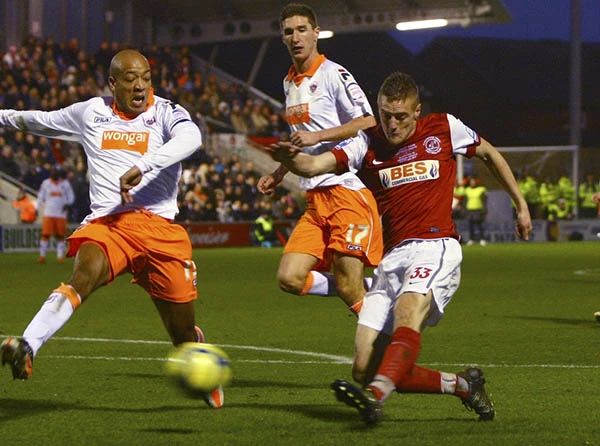 瓦尔迪射手榜,瓦尔迪英超首秀至今在联赛造168球