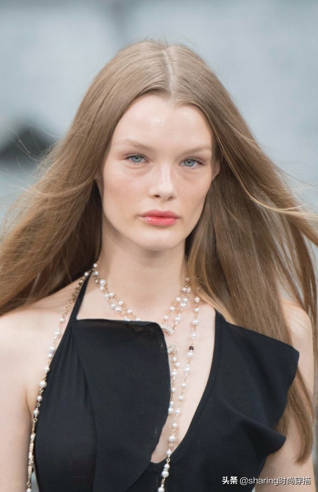 2020香奈儿秋冬发布会,chanel香奈儿早春走秀新款