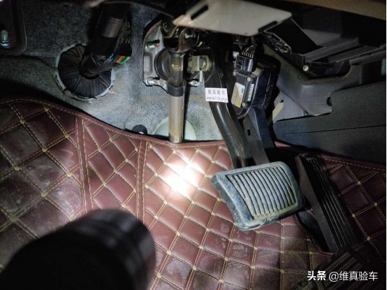 起亚k52016款2.0lhybridgls,起亚k52021款380gtline旗舰版