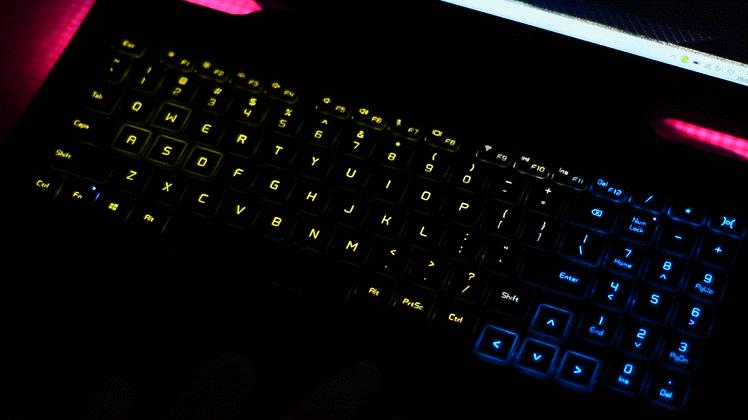 荣耀猎人游戏本评测,荣耀猎人游戏本会出下一代吗