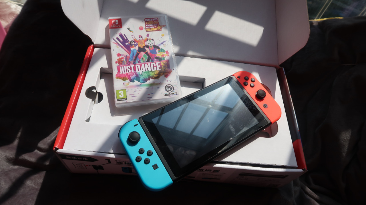 来抄“千元送礼”作业，为下个白色情人节做准备