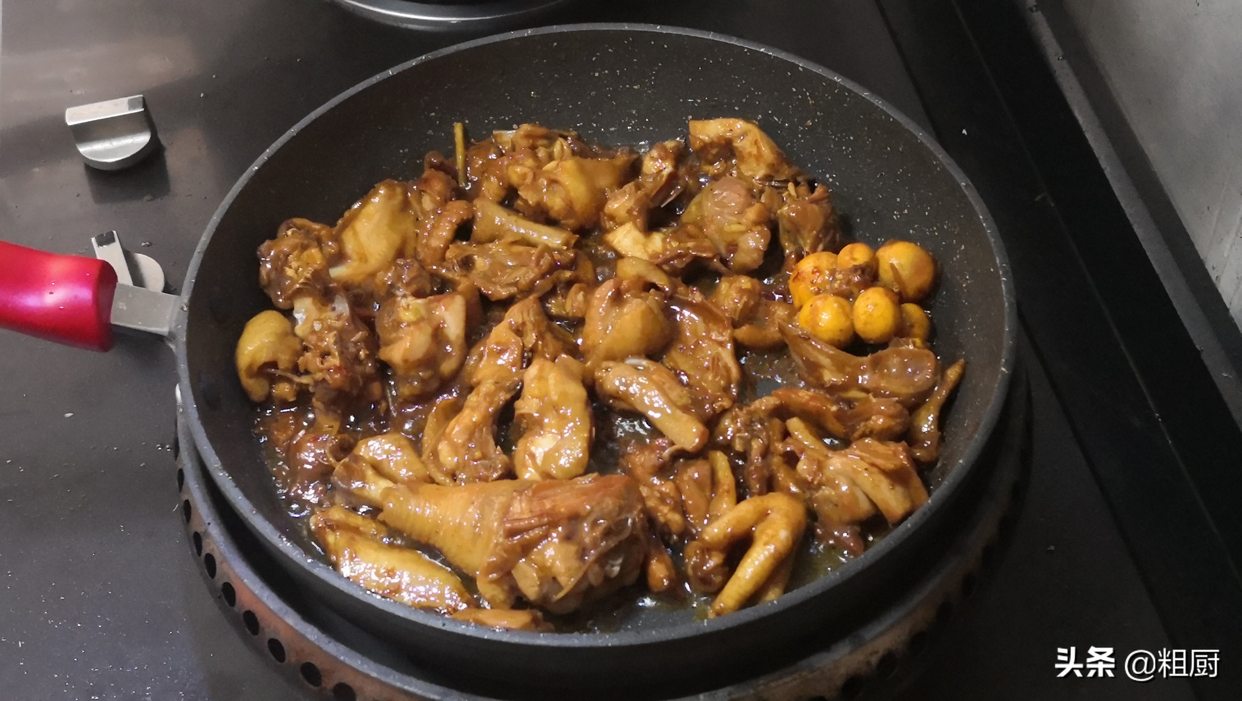 不辣的花甲炒鸡,鲜香花甲鸡的秘制酱料做法