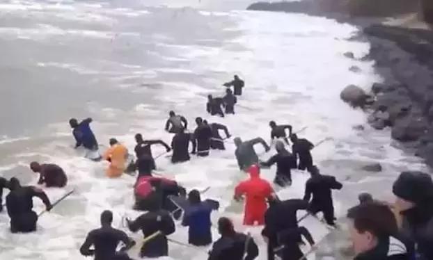 在俄罗斯,琥珀蜜蜡可以随便捡?