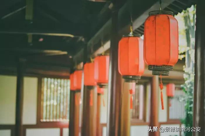 诗经阁|心中红豆眸中月，眉间一寸盈盈雪