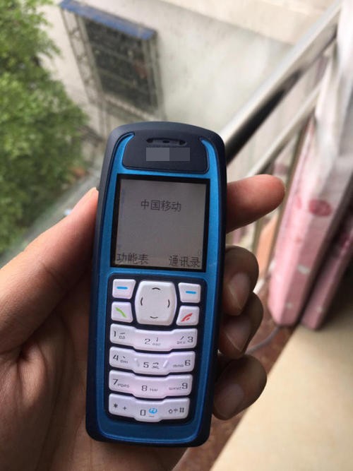 闲鱼手机盲盒测评iphone,闲鱼上盲盒手机是真的吗