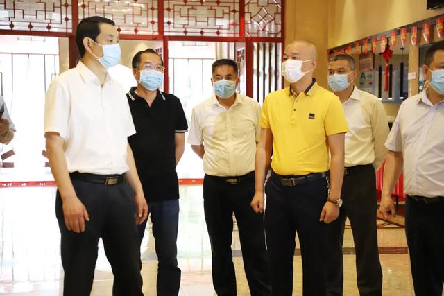 抱团取暖重振未来,抱团取暖团队打天下