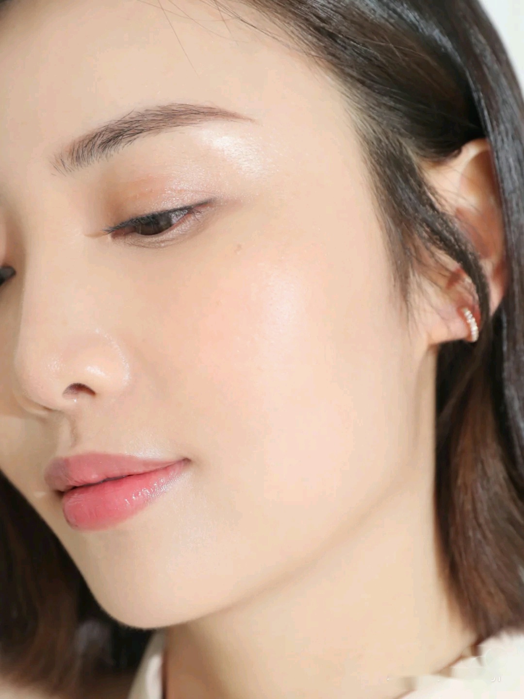 兰蔻持妆和雅诗兰黛dw的区别,兰蔻和dw测评油皮